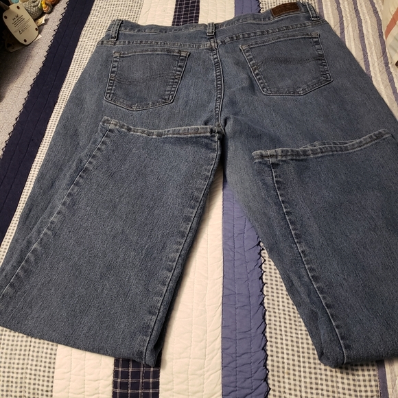 JUST REDUCED Lee jeans size 14 SHORT - Picture 2 of 9
